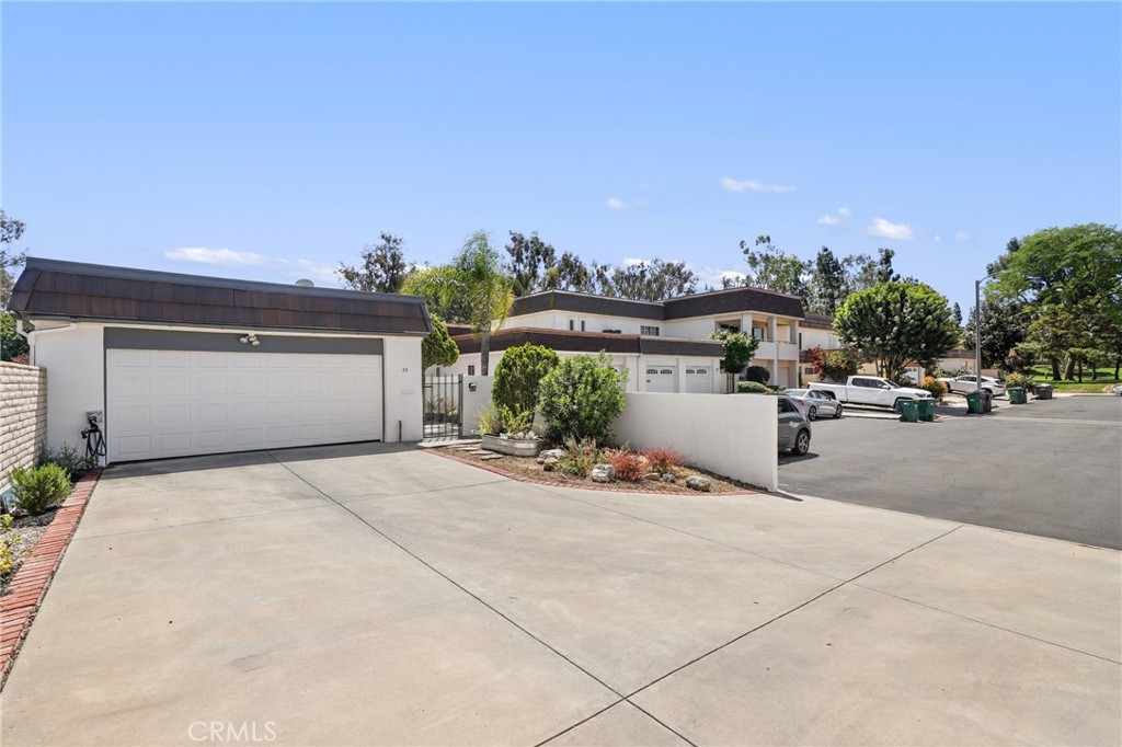 24 Rockrose, Irvine CA 92612 - photo 33