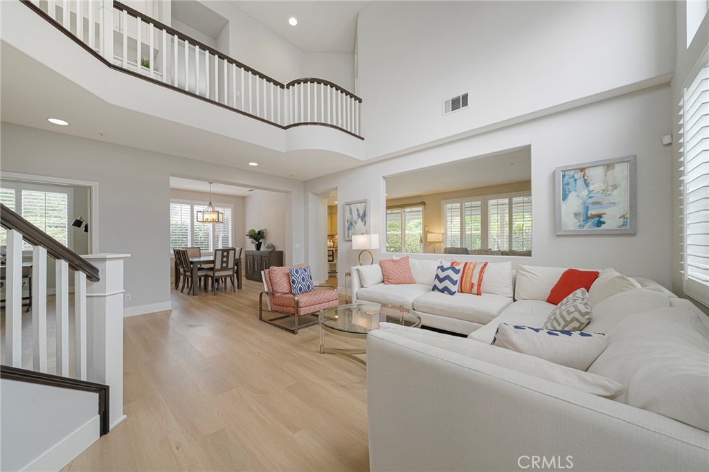 24 Silveroak, Irvine CA 92620 - photo 5