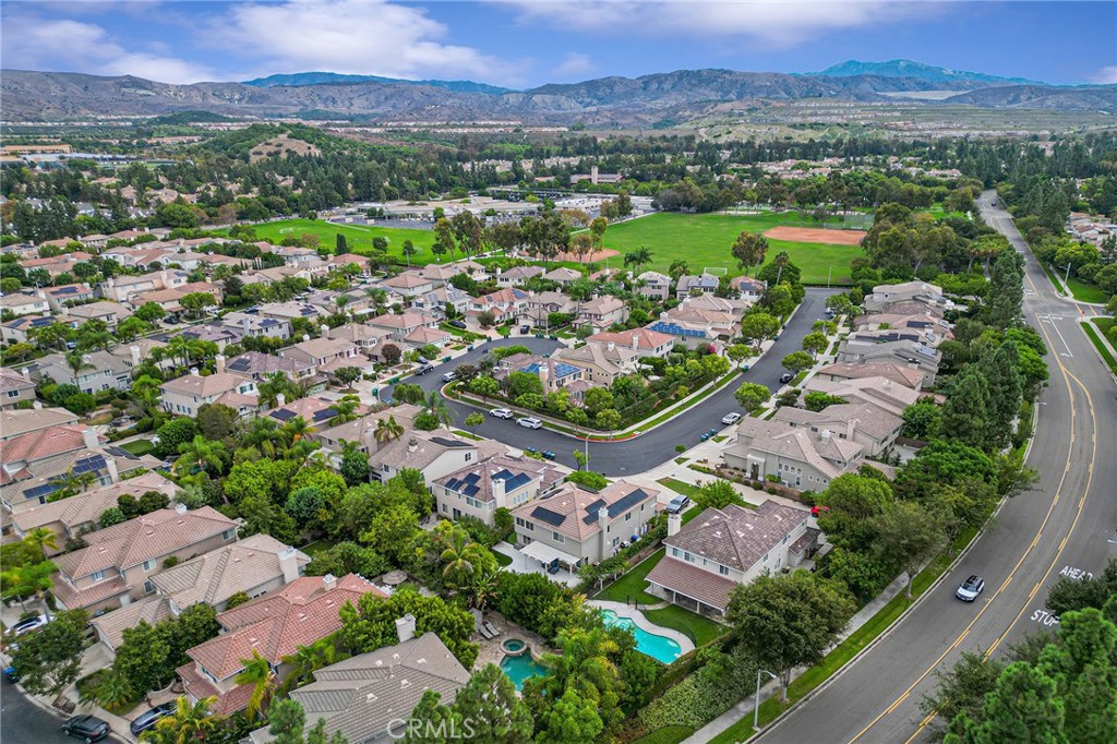 24 Silveroak, Irvine CA 92620 - photo 10