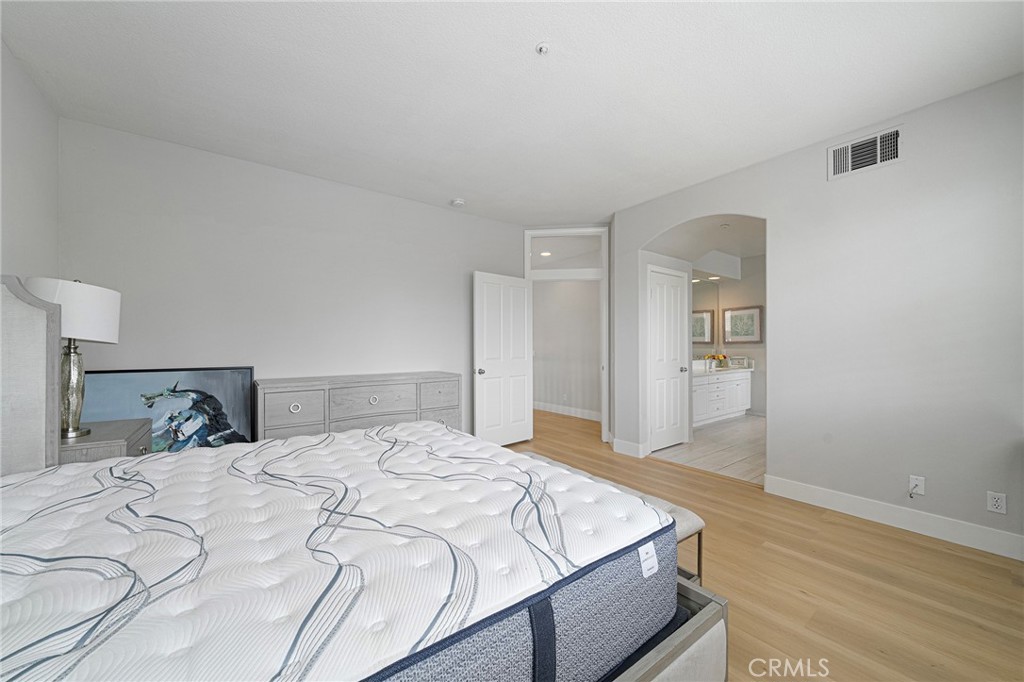 24 Silveroak, Irvine CA 92620 - photo 33