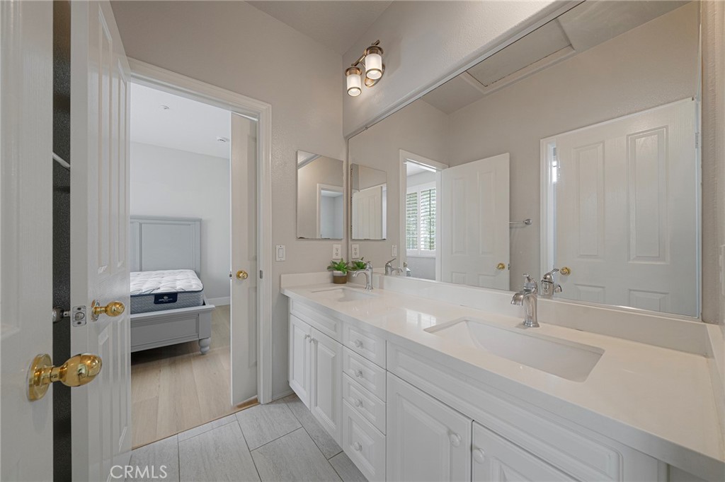 24 Silveroak, Irvine CA 92620 - photo 40