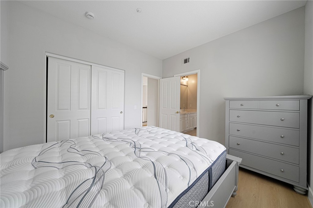 24 Silveroak, Irvine CA 92620 - photo 43