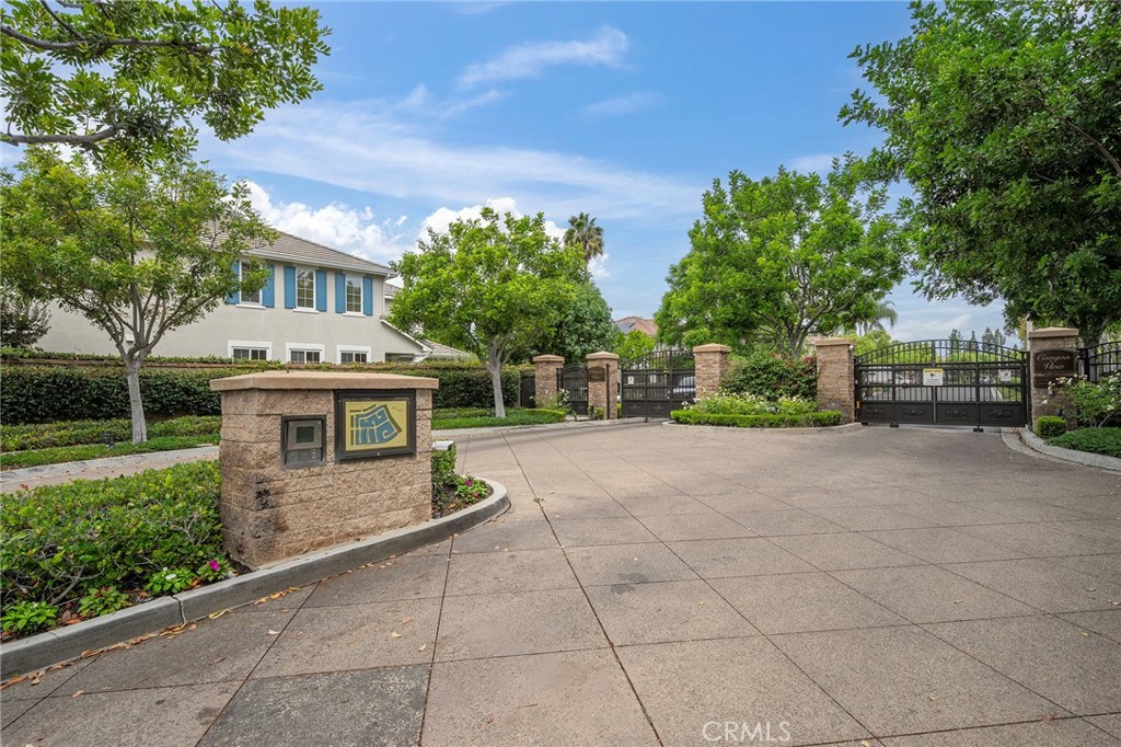 24 Silveroak, Irvine CA 92620 - photo 53