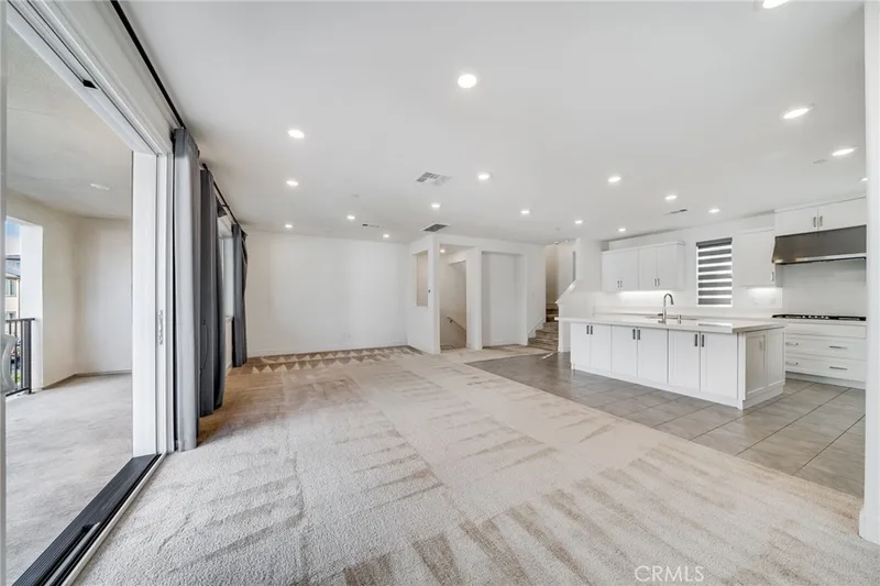 241 Culture, Irvine, CA 92618
