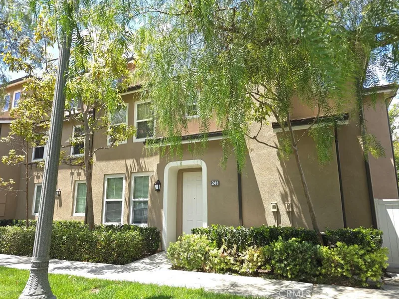 241 Lockford, Irvine, CA 92602