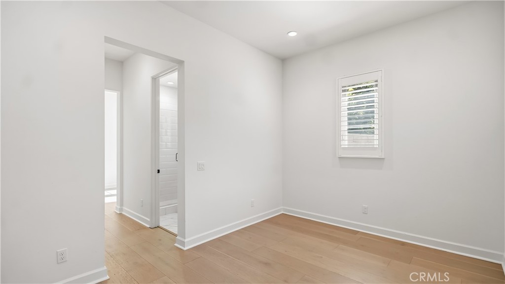 242 Sutters, Irvine CA 92602 - photo 12