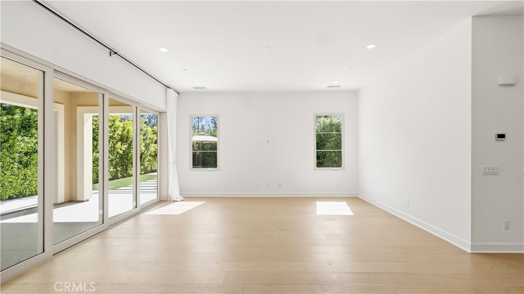 242 Sutters, Irvine CA 92602 - photo 16