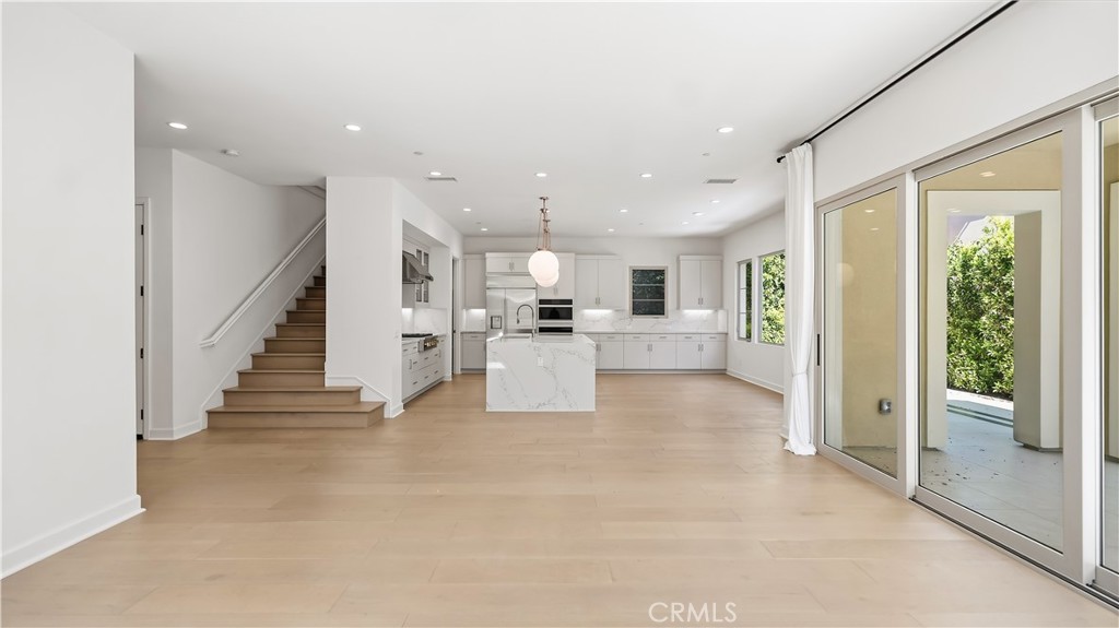 242 Sutters, Irvine CA 92602 - photo 19