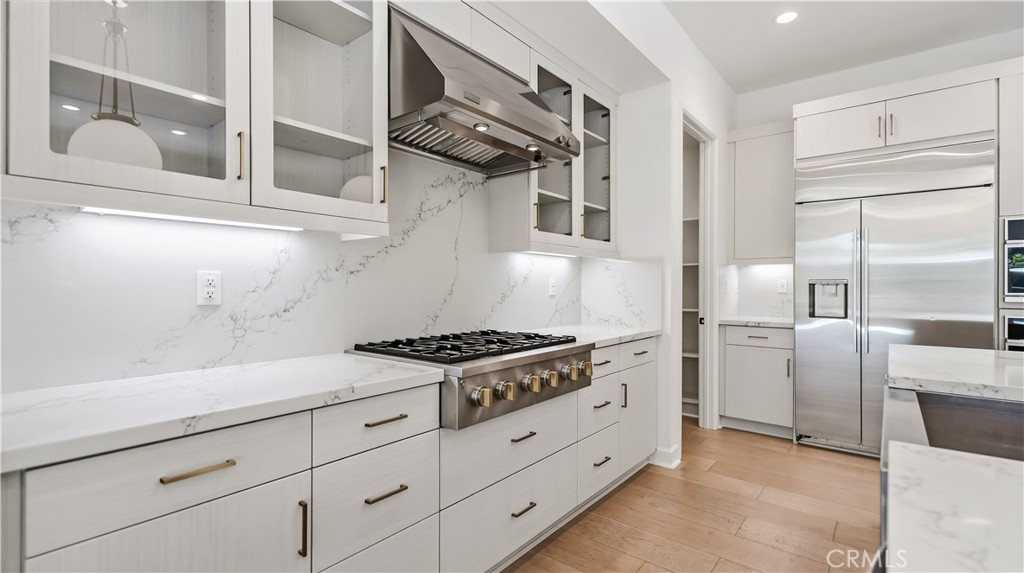 242 Sutters, Irvine CA 92602 - photo 27