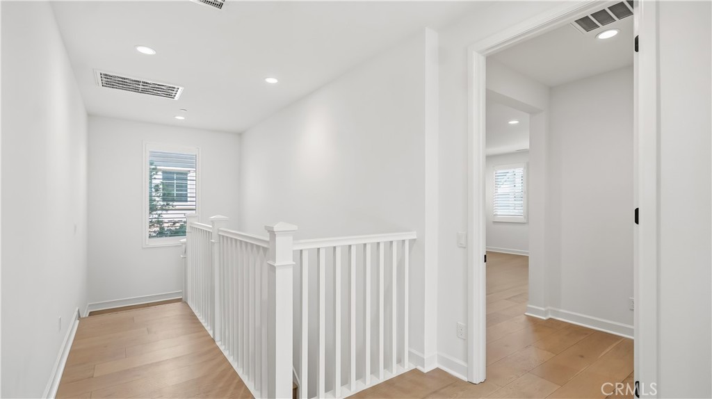 242 Sutters, Irvine CA 92602 - photo 39