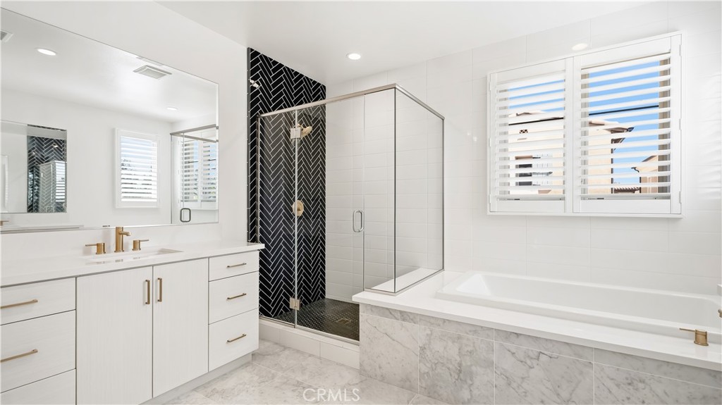 242 Sutters, Irvine CA 92602 - photo 44