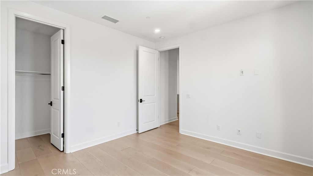 242 Sutters, Irvine CA 92602 - photo 54