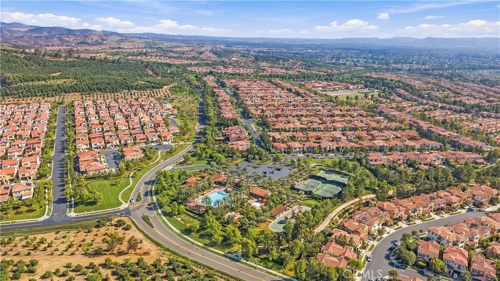 242 Sutters, Irvine CA 92602 - photo 64