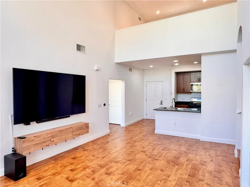 2423 Scholarship, Irvine, CA 92612