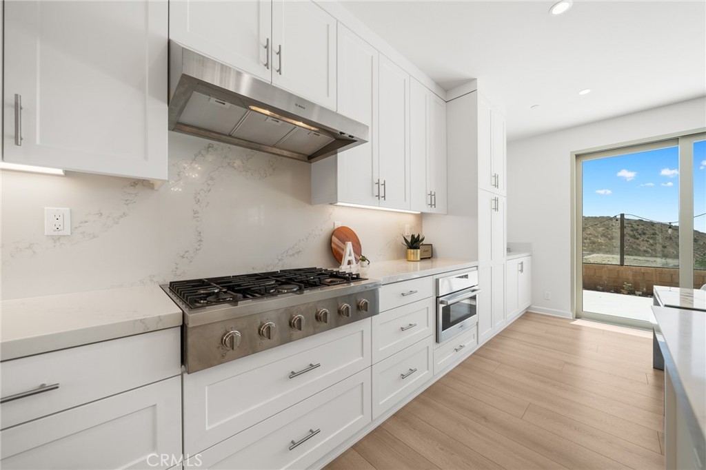 246 Canterbury, Irvine CA 92618 - photo 11