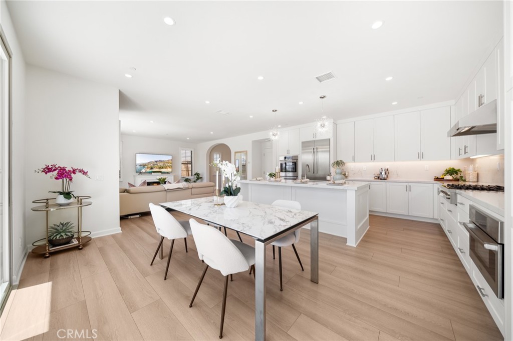246 Canterbury, Irvine CA 92618 - photo 15