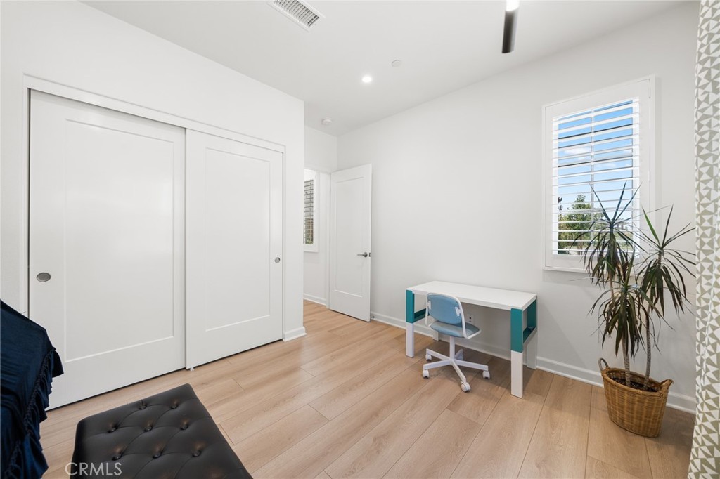 246 Canterbury, Irvine CA 92618 - photo 20