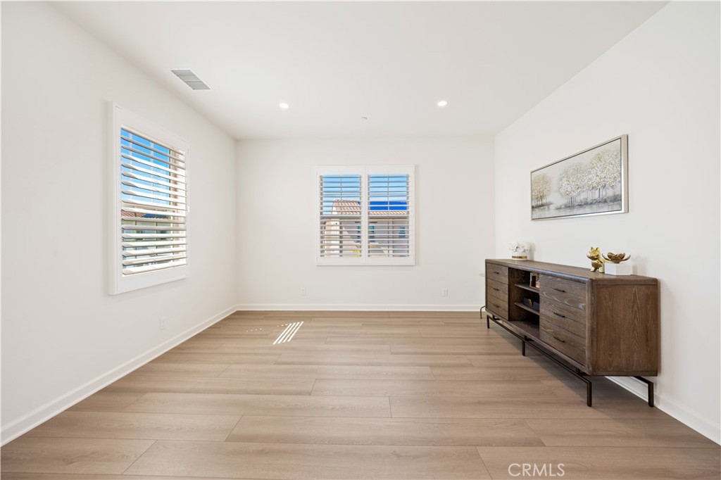 246 Canterbury, Irvine CA 92618 - photo 25