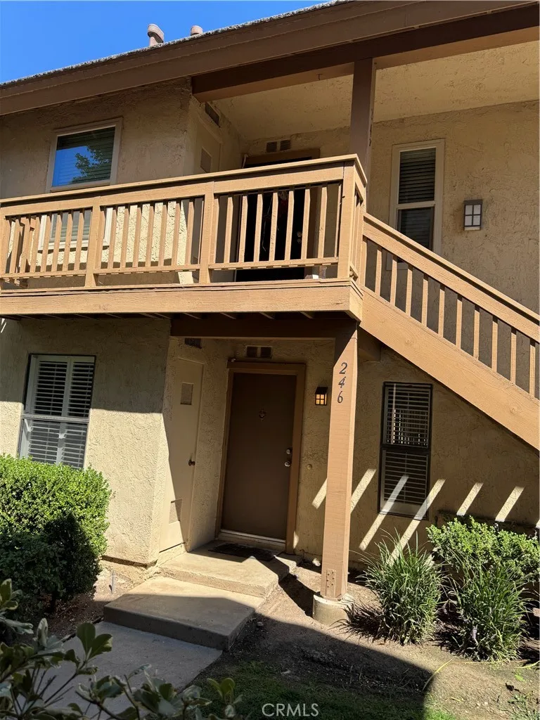 246 Orange Blossom 42, Irvine