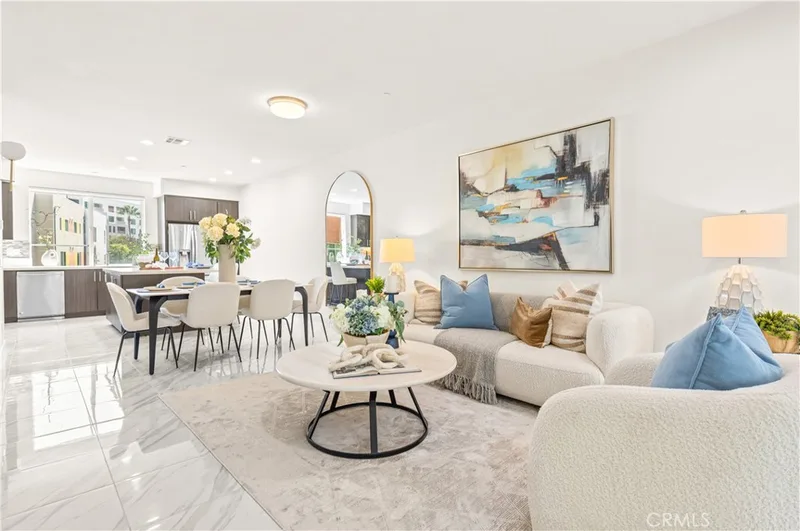 248 Rockefeller, Irvine, CA 92612