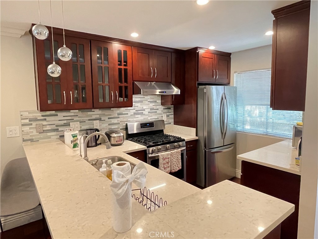 249 Pineview, Irvine CA 92620 - photo 3
