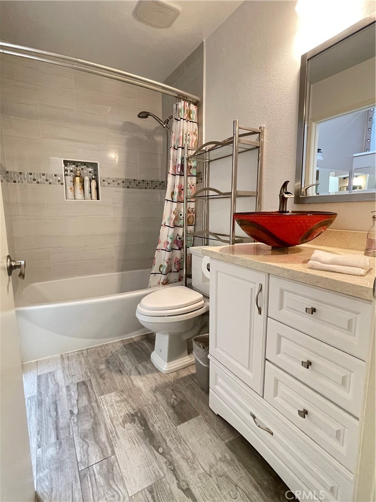 249 Pineview, Irvine CA 92620 - photo 11