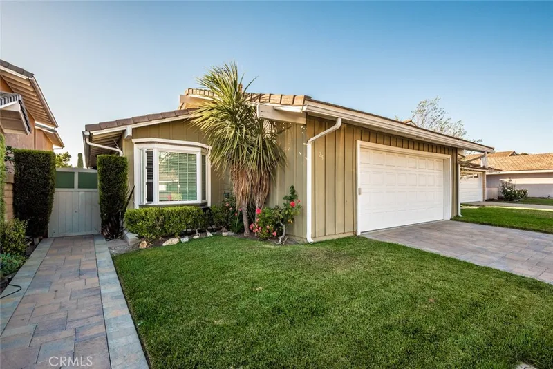 25 Birdsong, Irvine, CA 92604
