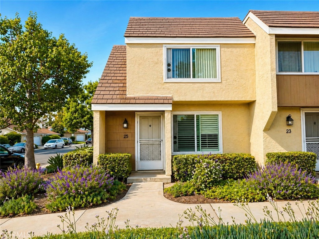 25 Brookfield, Irvine CA 92604 - photo 1