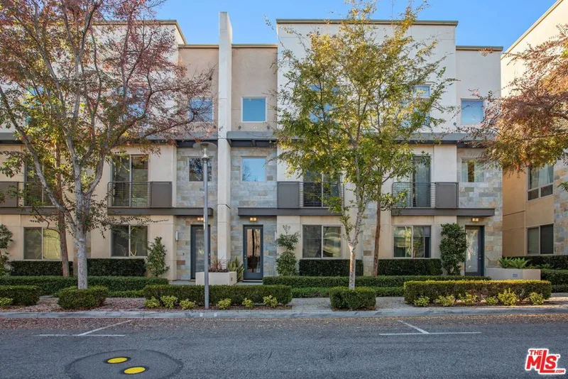 25 Delancy, Irvine