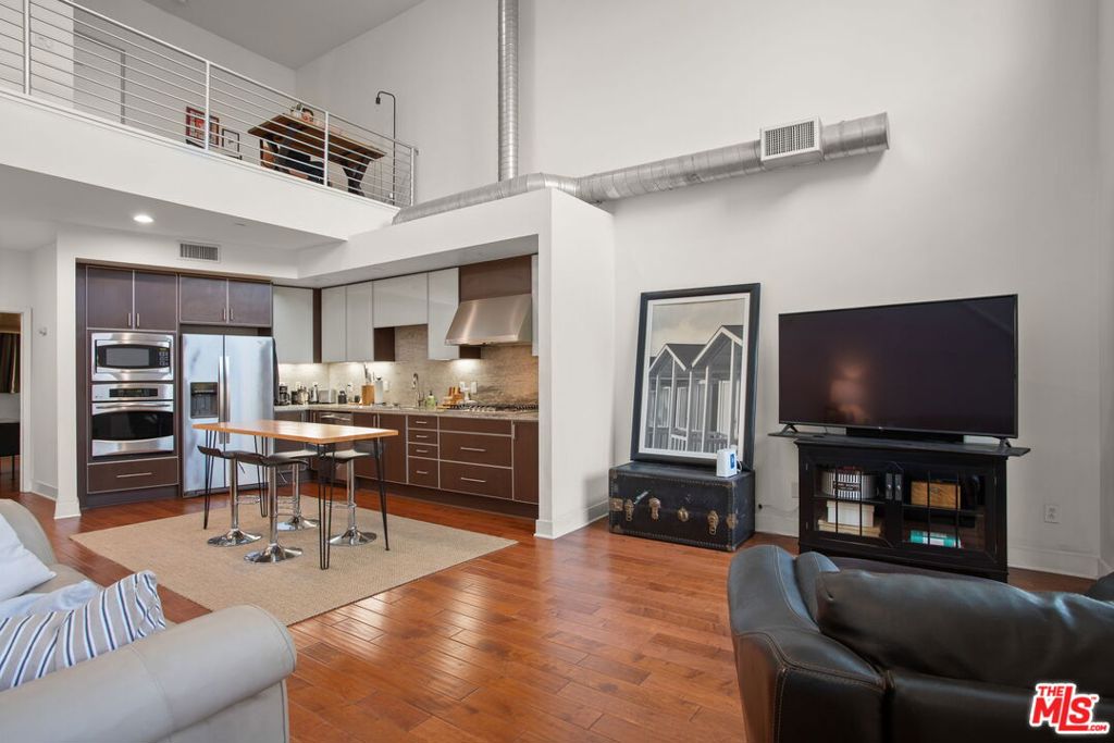 25 Delancy, Irvine CA 92612 - photo 9