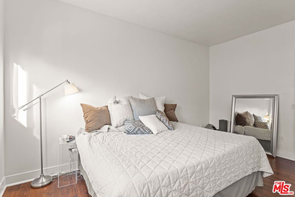 25 Delancy, Irvine CA 92612 - photo 16