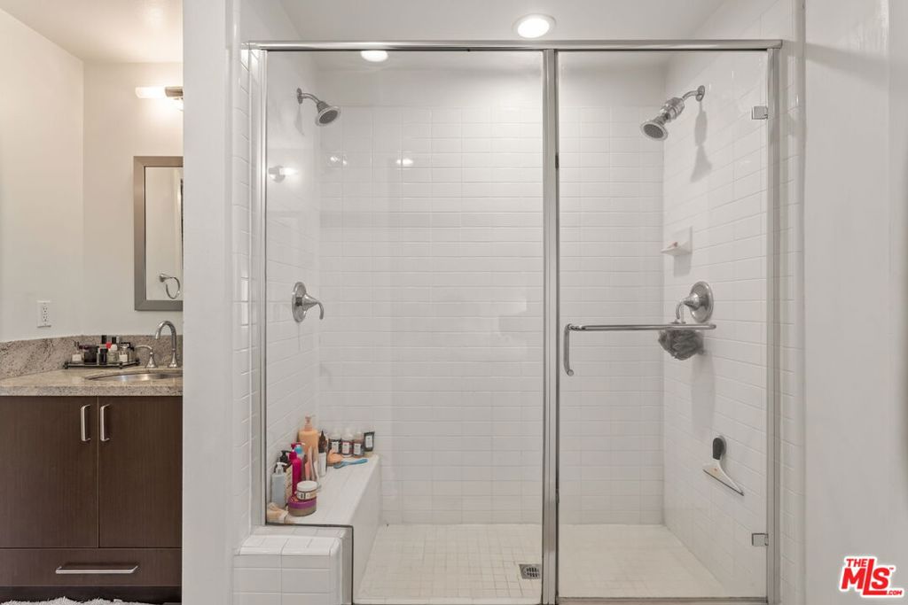 25 Delancy, Irvine CA 92612 - photo 18