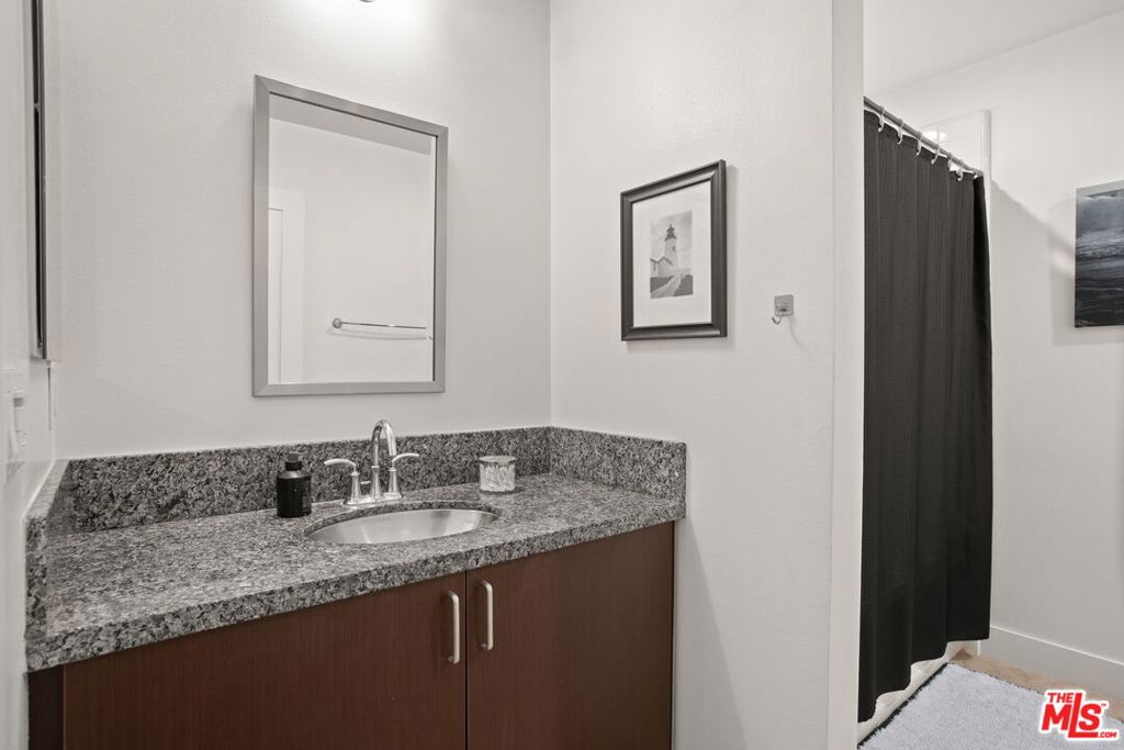 25 Delancy, Irvine CA 92612 - photo 33