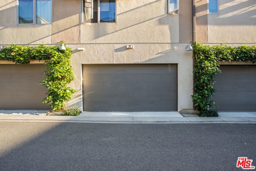 25 Delancy, Irvine CA 92612 - photo 36