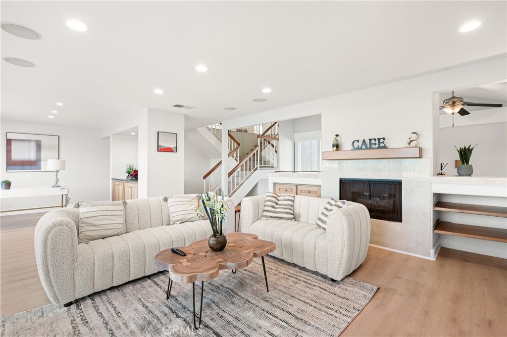 25 LakeView 60, Irvine CA 92604 - photo 5