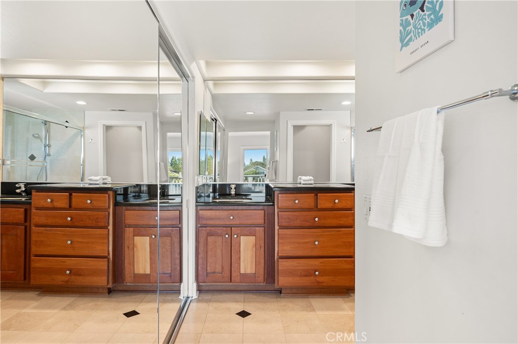 25 LakeView 60, Irvine CA 92604 - photo 24