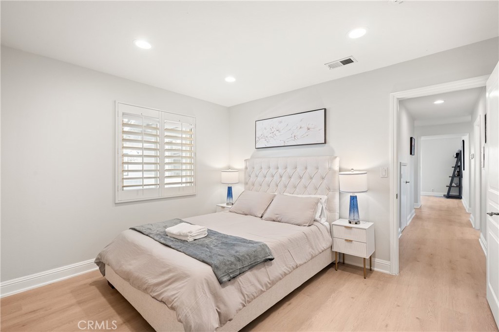 25 LakeView 60, Irvine CA 92604 - photo 26