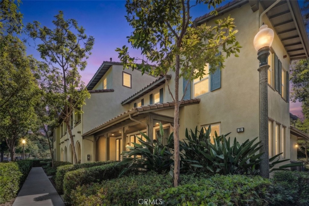 25 Vermillion, Irvine CA 92603 - photo 2