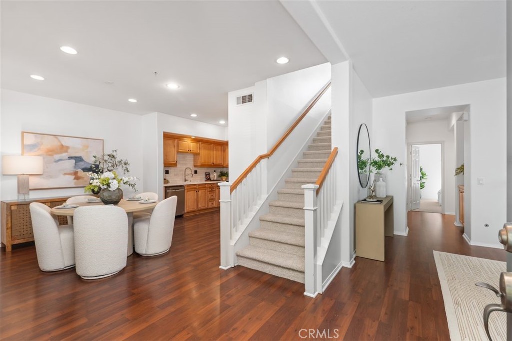 25 Vermillion, Irvine CA 92603 - photo 3