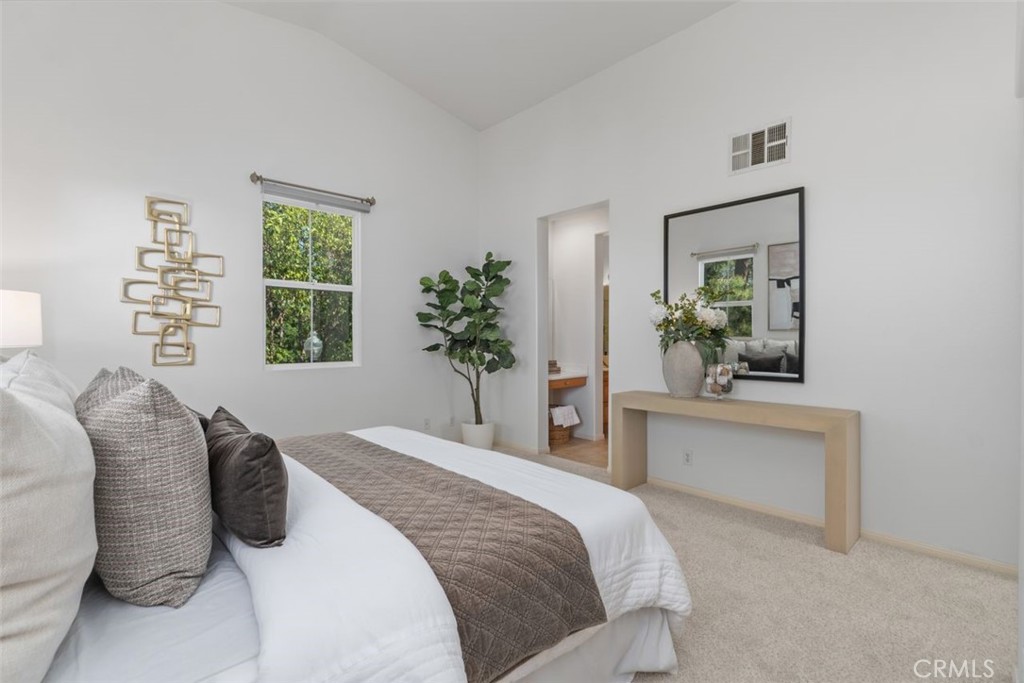 25 Vermillion, Irvine CA 92603 - photo 21
