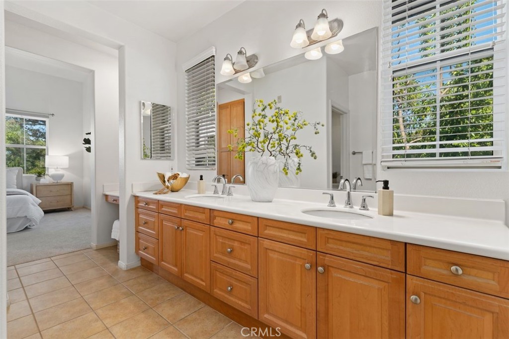 25 Vermillion, Irvine CA 92603 - photo 24