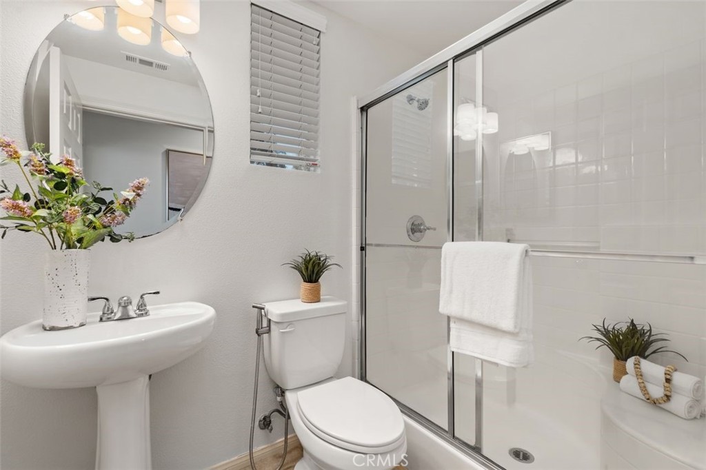 25 Vermillion, Irvine CA 92603 - photo 31