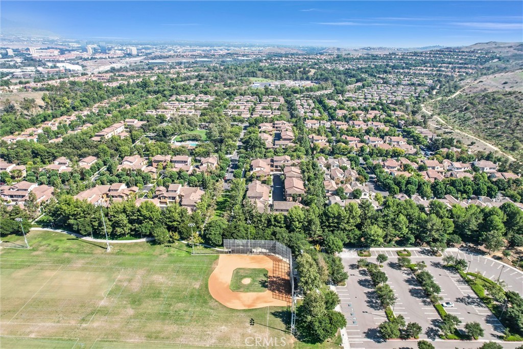 25 Vermillion, Irvine CA 92603 - photo 54
