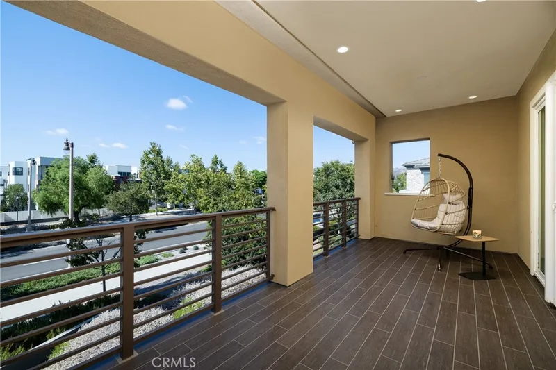 251 Follyhatch, Irvine, CA 92618