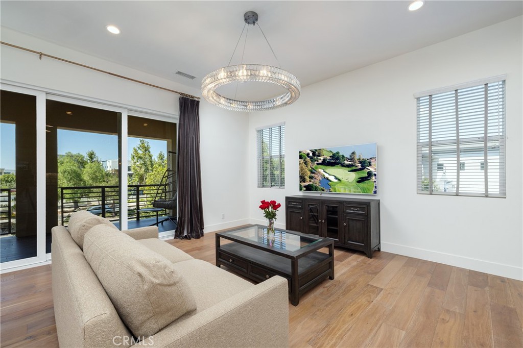 251 Follyhatch, Irvine CA 92618 - photo 4