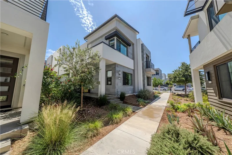 251 Novel, Irvine, CA 92618