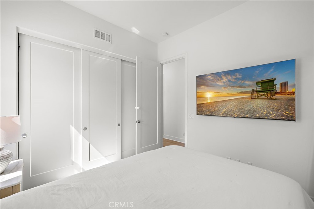 253 Novel, Irvine CA 92618 - photo 6