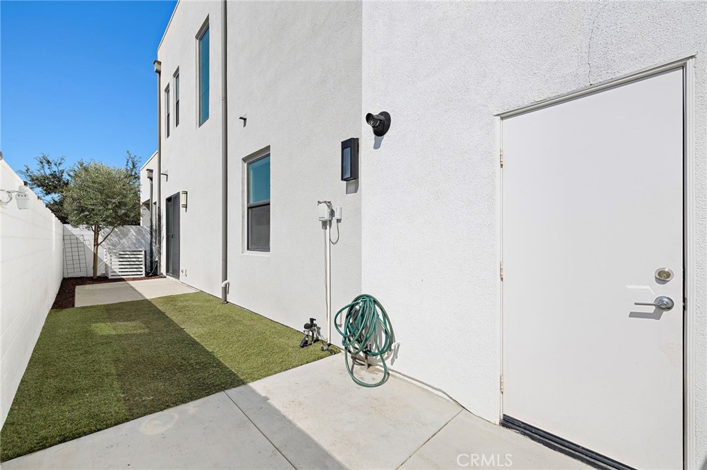 253 Novel, Irvine CA 92618 - photo 10
