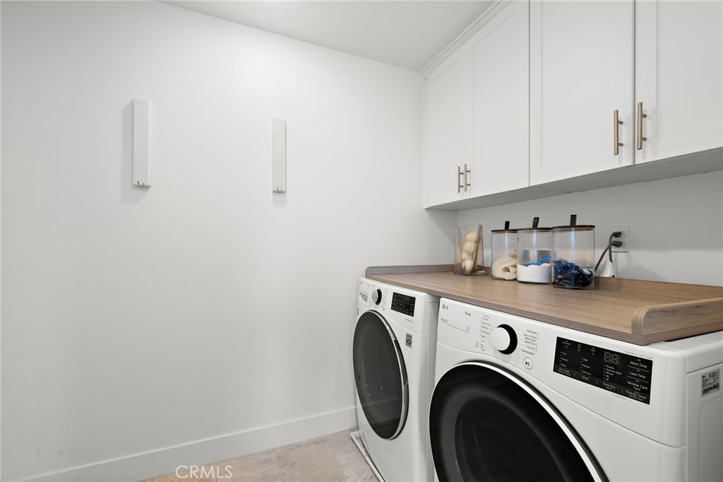 Upstairs Laundry - 253 Novel, Irvine CA 92618 - photo 14