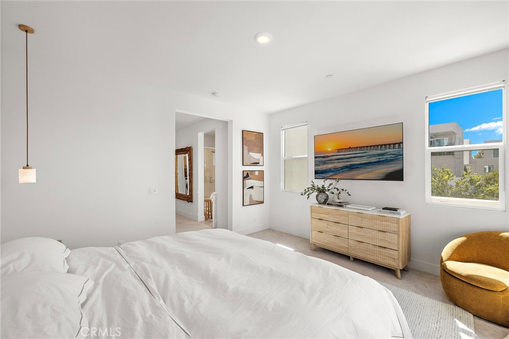 253 Novel, Irvine CA 92618 - photo 18